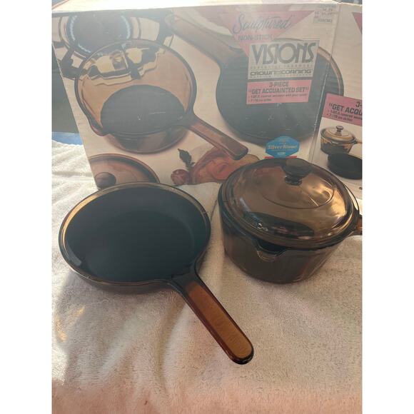 Vintage Visions Cookware Sculptured Nonstick by Corning 3 Pc Get Acquainted Set - Picture 2 of 6